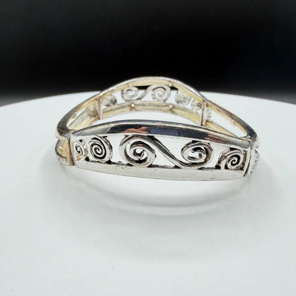 N/A silver tone